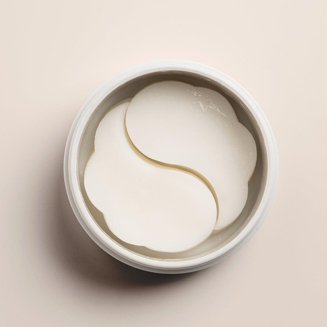 My Bloss Hydro Collagen Eyepads — hydrogel oogpads met collageen en hyaluronzuur, witte pot op witte achtergrond