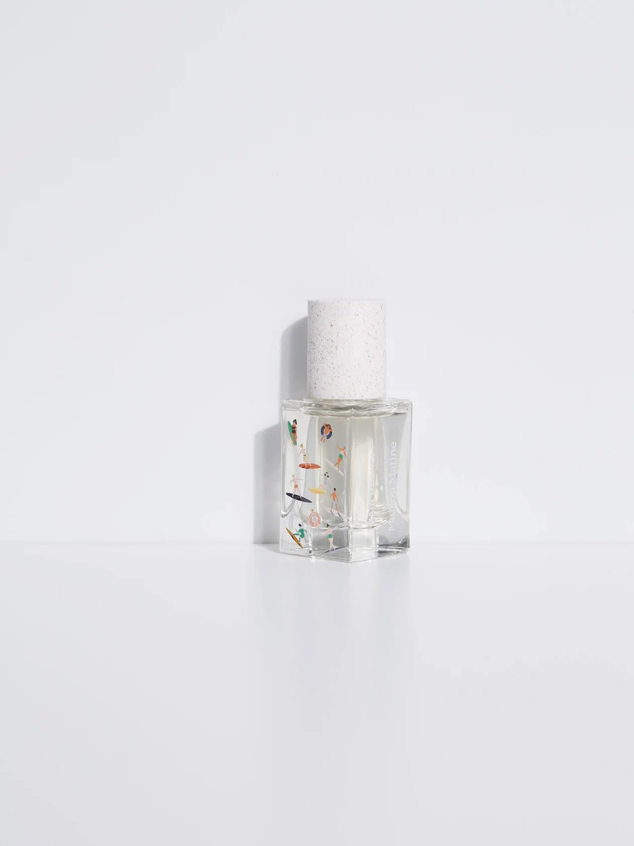 BAIN DU MIDI A soft and playful creation, Bain de Midi brings you a feeling of sunshine all year long!