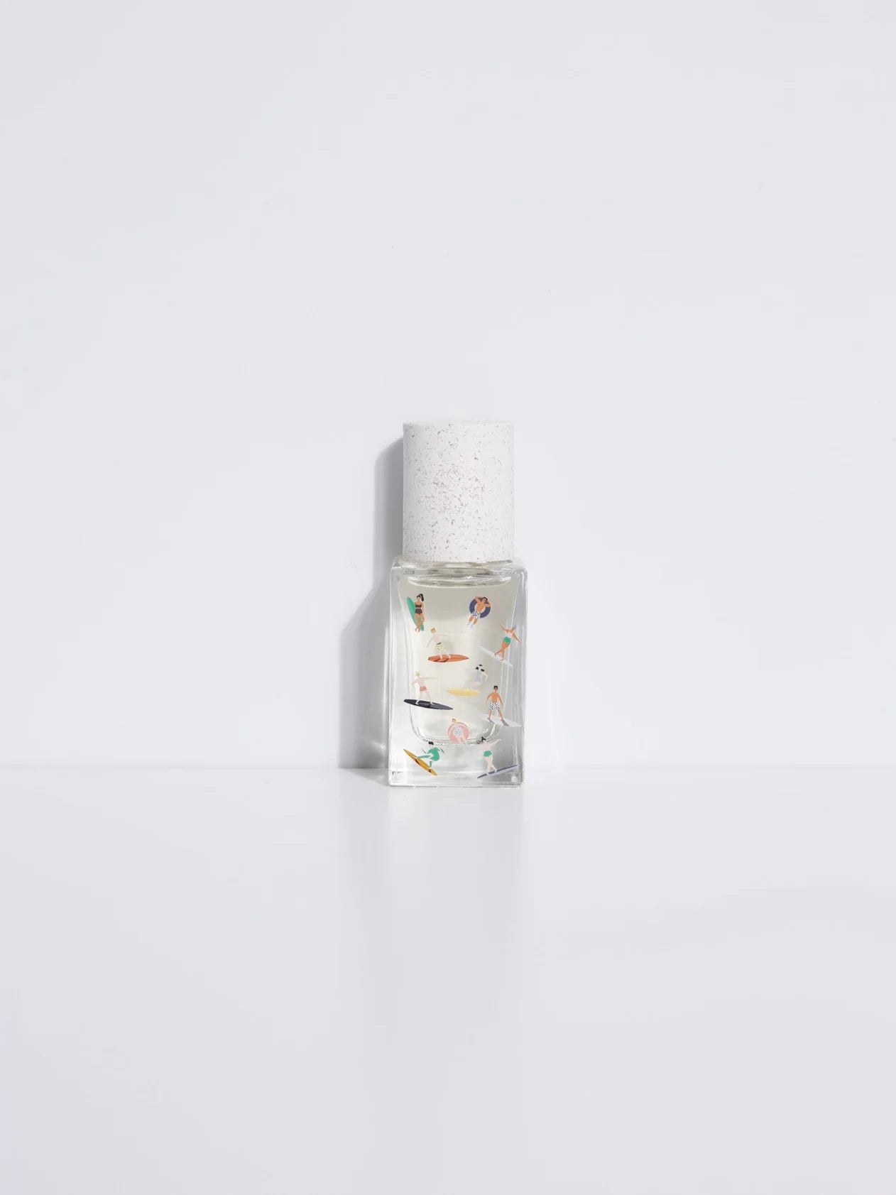 BAIN DU MIDI A soft and playful creation, Bain de Midi brings you a feeling of sunshine all year long!