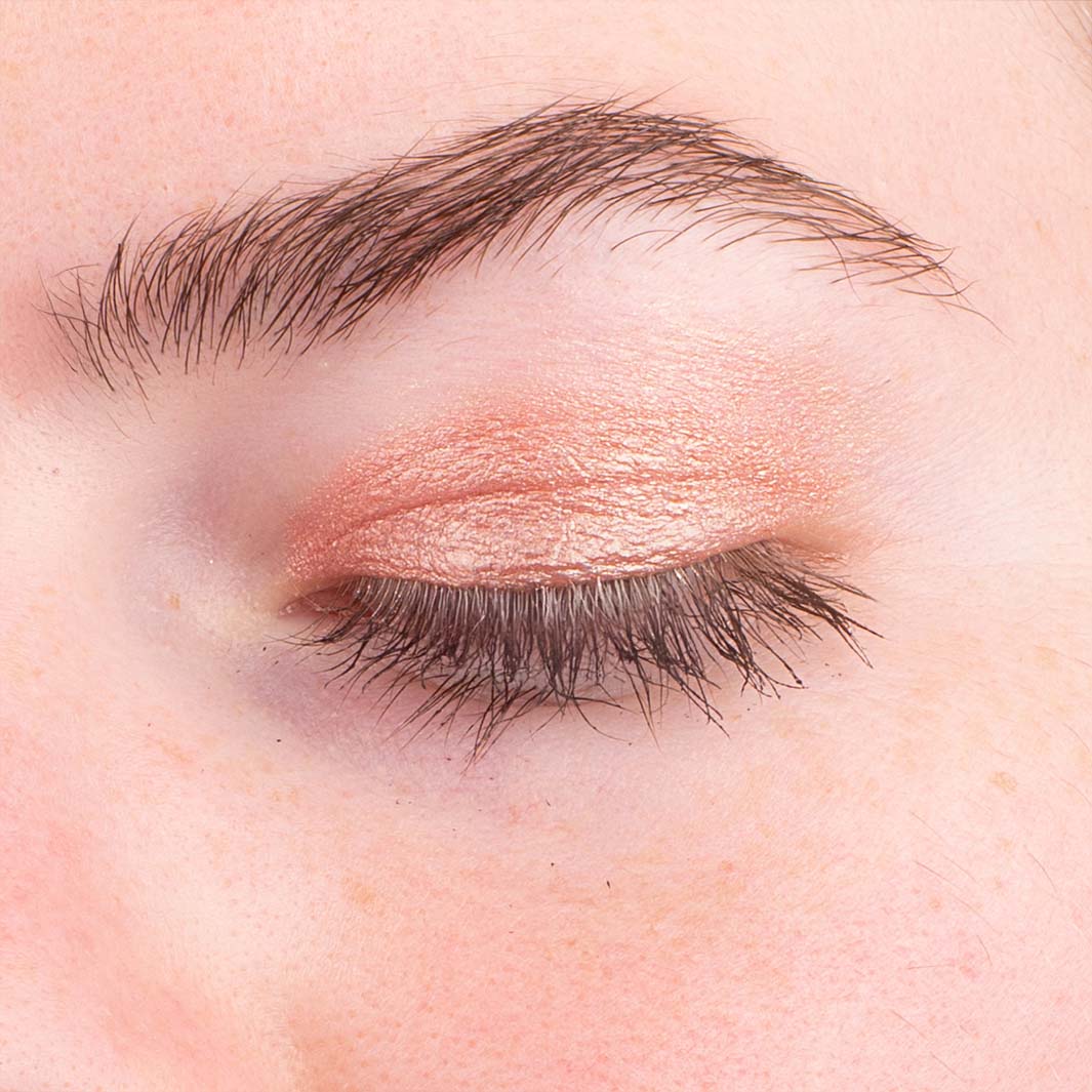 LIQUID EYESHADOW 03 PINK SORBET 2-in-1 oogschaduw & highlighter