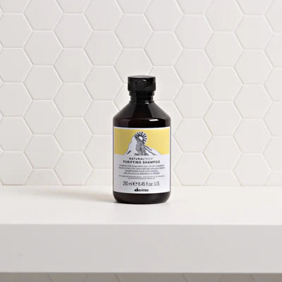 PURIFYING SHAMPOO TRAVELSIZE 100ML Anti-roos shampoo voor een vette of droge hoofdhuid