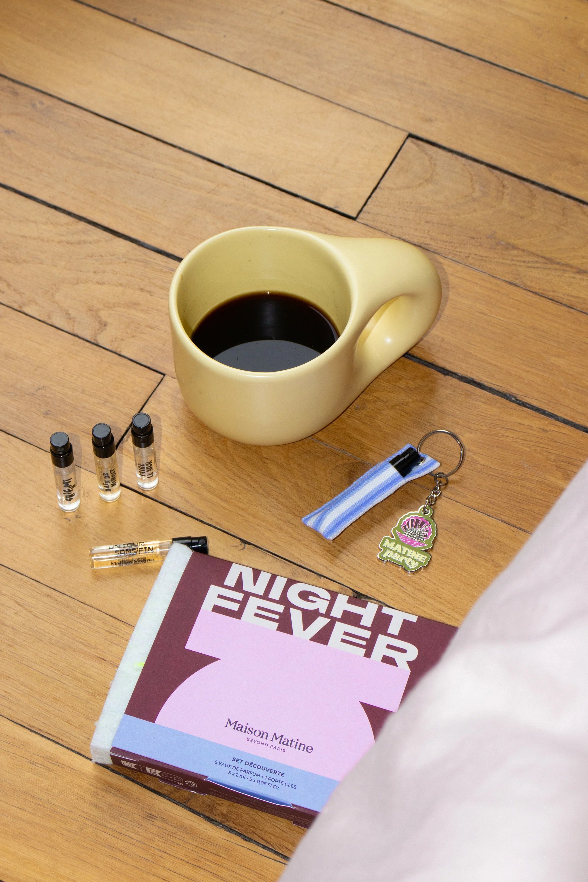 MAISON MATINE NIGHT FEVER DISCOVERY SET Spray, play, repeat