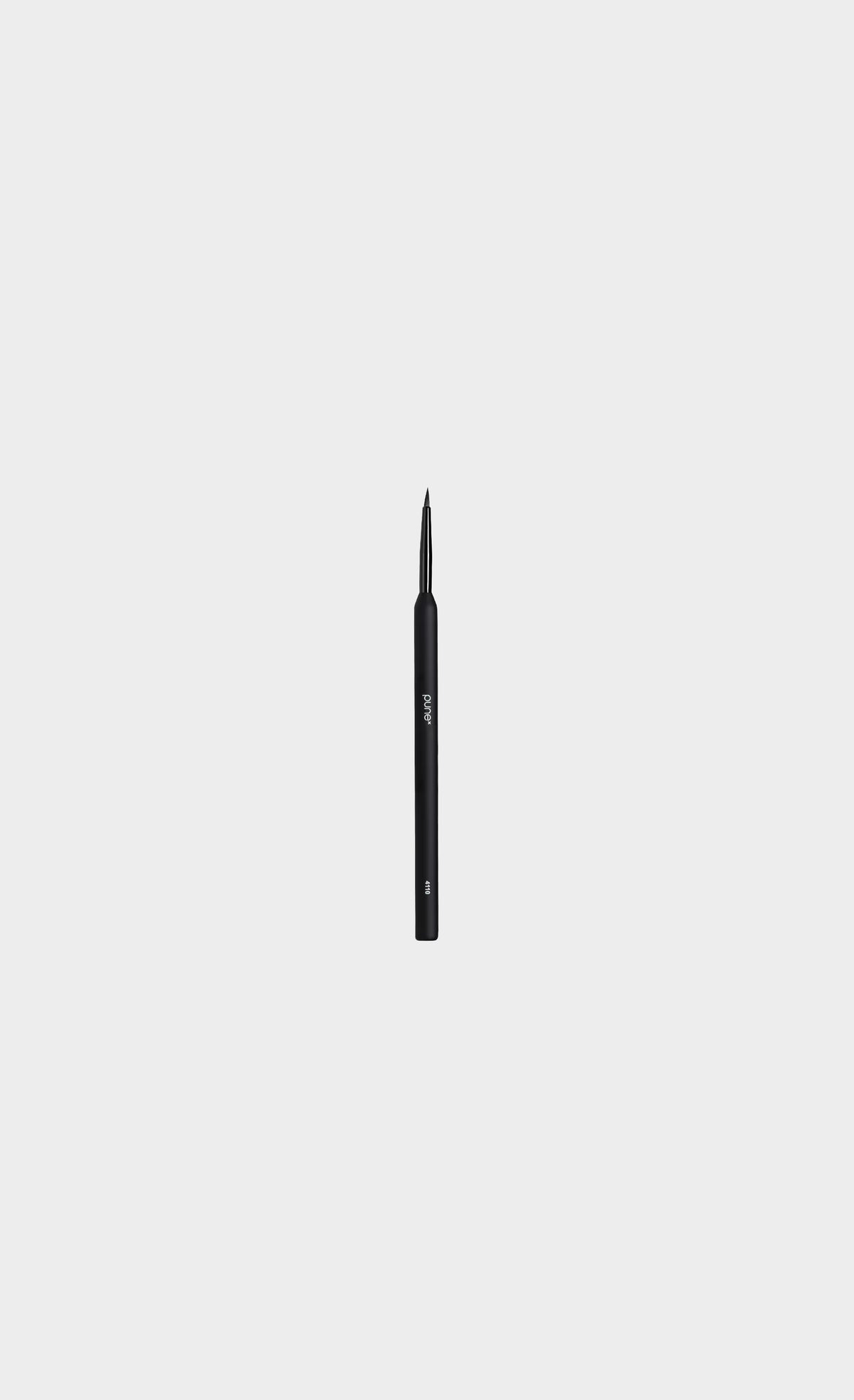 PRECISION EYESHADOW BRUSH