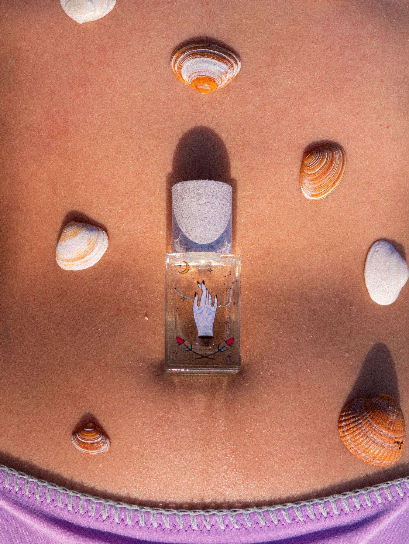 AVANT L'ORAGE  A milky and enveloping fragrance, electrifying and spiritual.