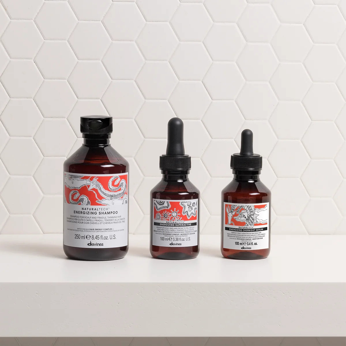 ENERGIZING OVERNIGHT SERUM Nachtserum voor een gebalanceerde hoofdhuid en voller ogend haar