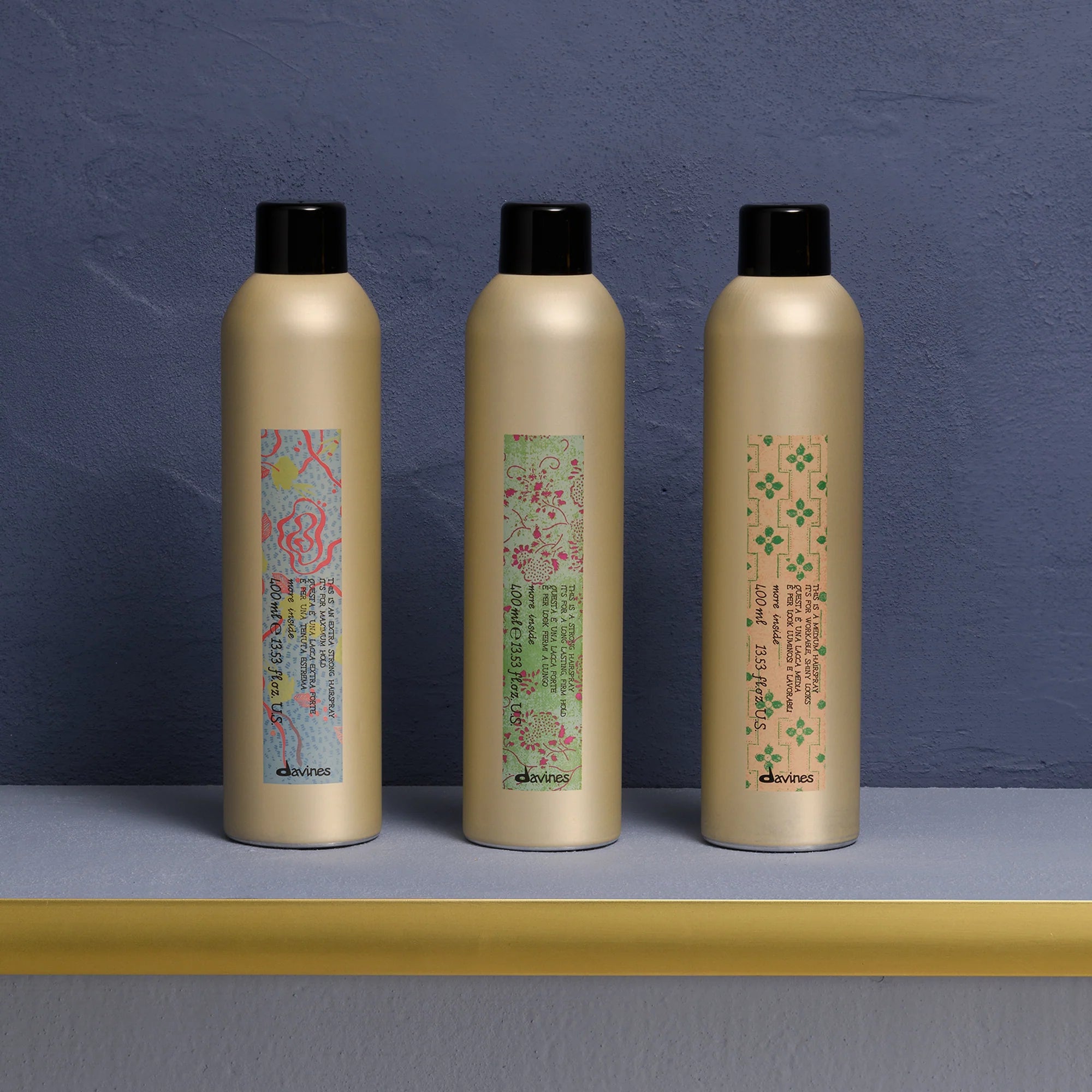 EXTRA STRONG HAIRSPRAY 400 ml Voor een hairstyle die tegen vochtigheid, tijdsduur en beweging is opgewassen