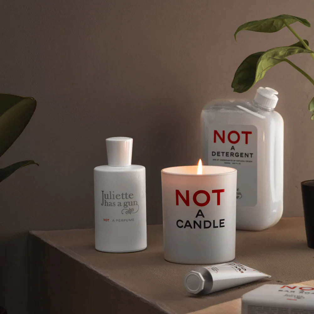 NOT A CANDLE 180 gr