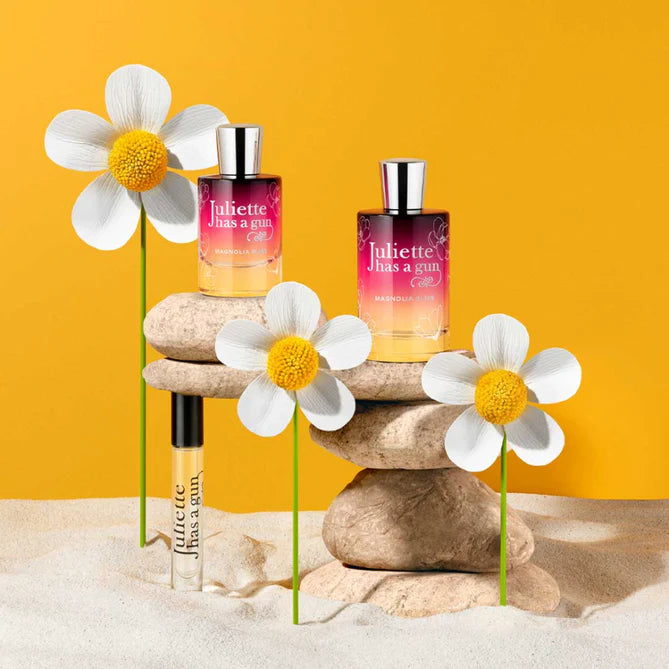 MAGNOLIA BLISS 100 ml van Juliette Has a Gun bij Studio Strick Leuven