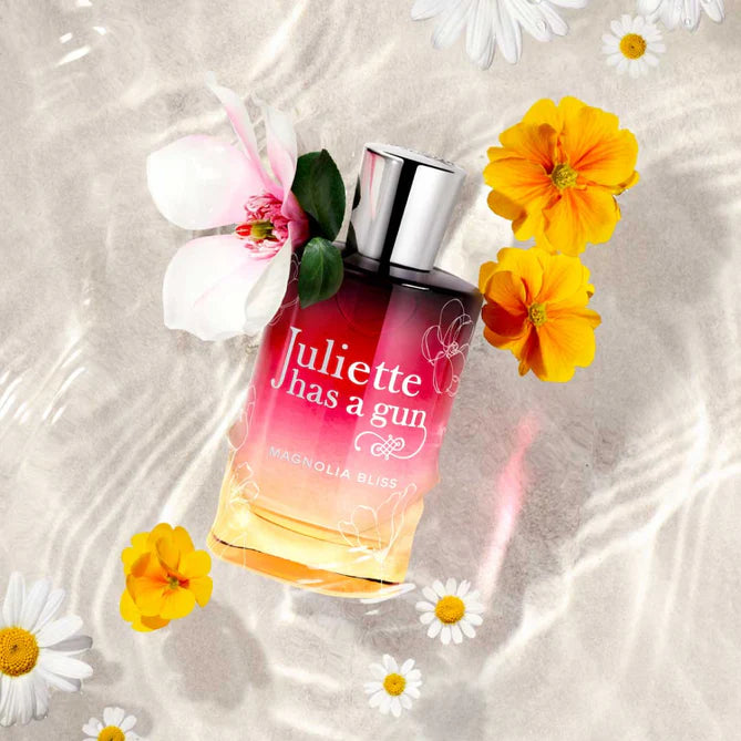 MAGNOLIA BLISS 100 ml van Juliette Has a Gun bij Studio Strick Leuven