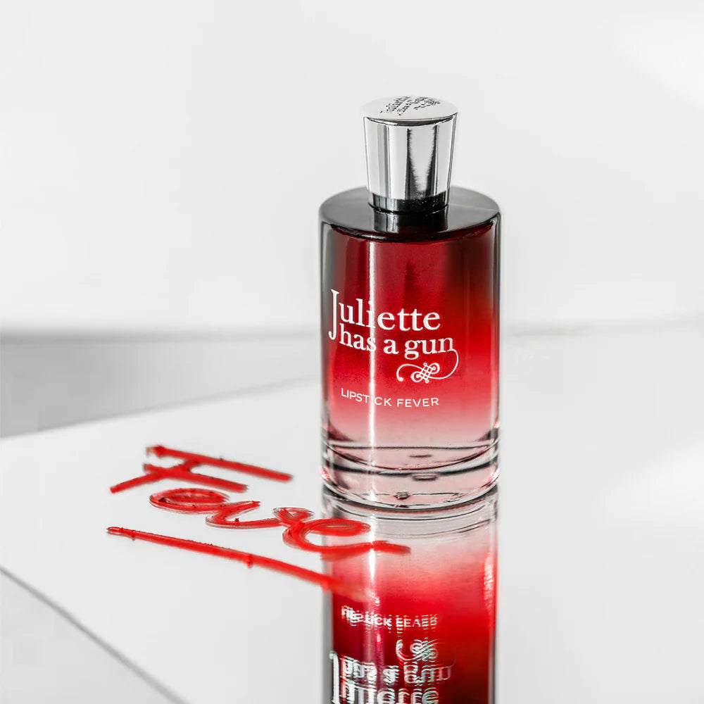 LIPSTICK FEVER 100 ml van Juliette Has a Gun bij Studio Strick Leuven