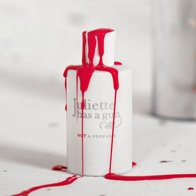 NOT A PERFUME 100 ml van Juliette Has a Gun bij Studio Strick Leuven