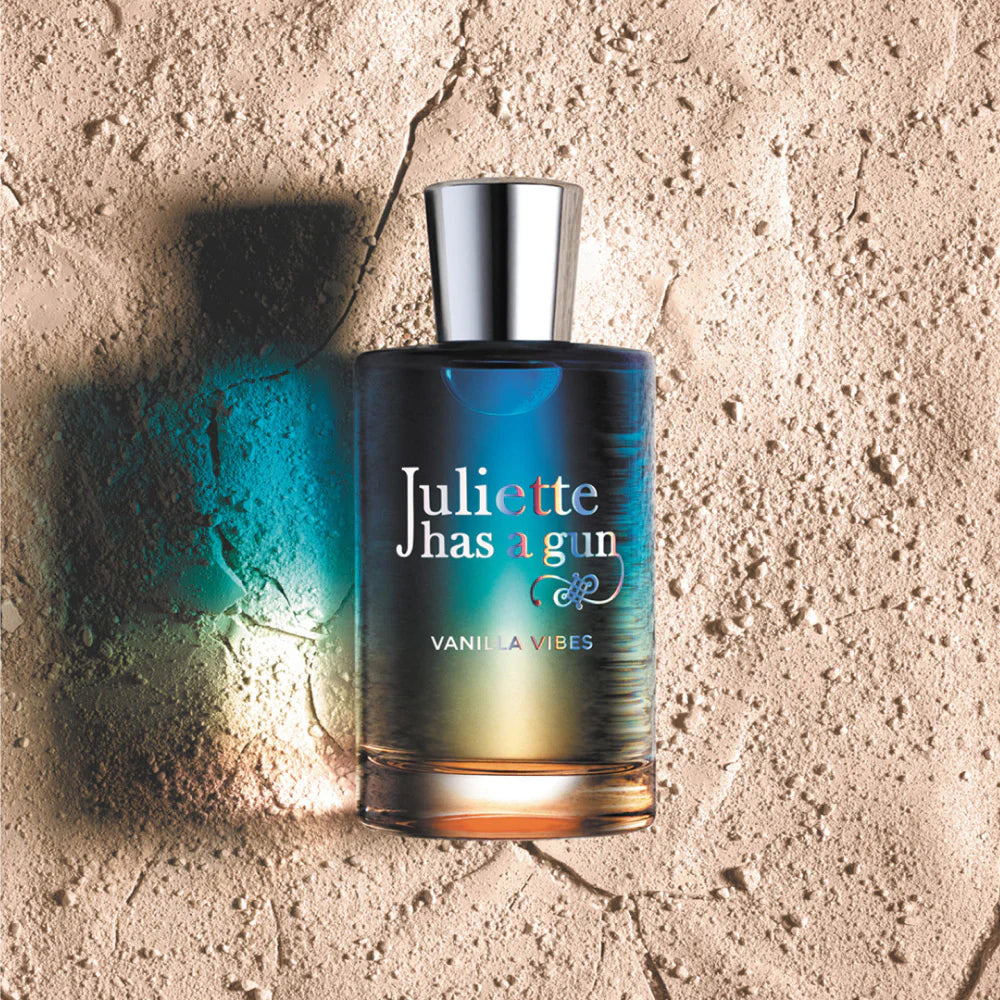 VANILLA VIBES 100 ml van Juliette Has a Gun bij Studio Strick Leuven