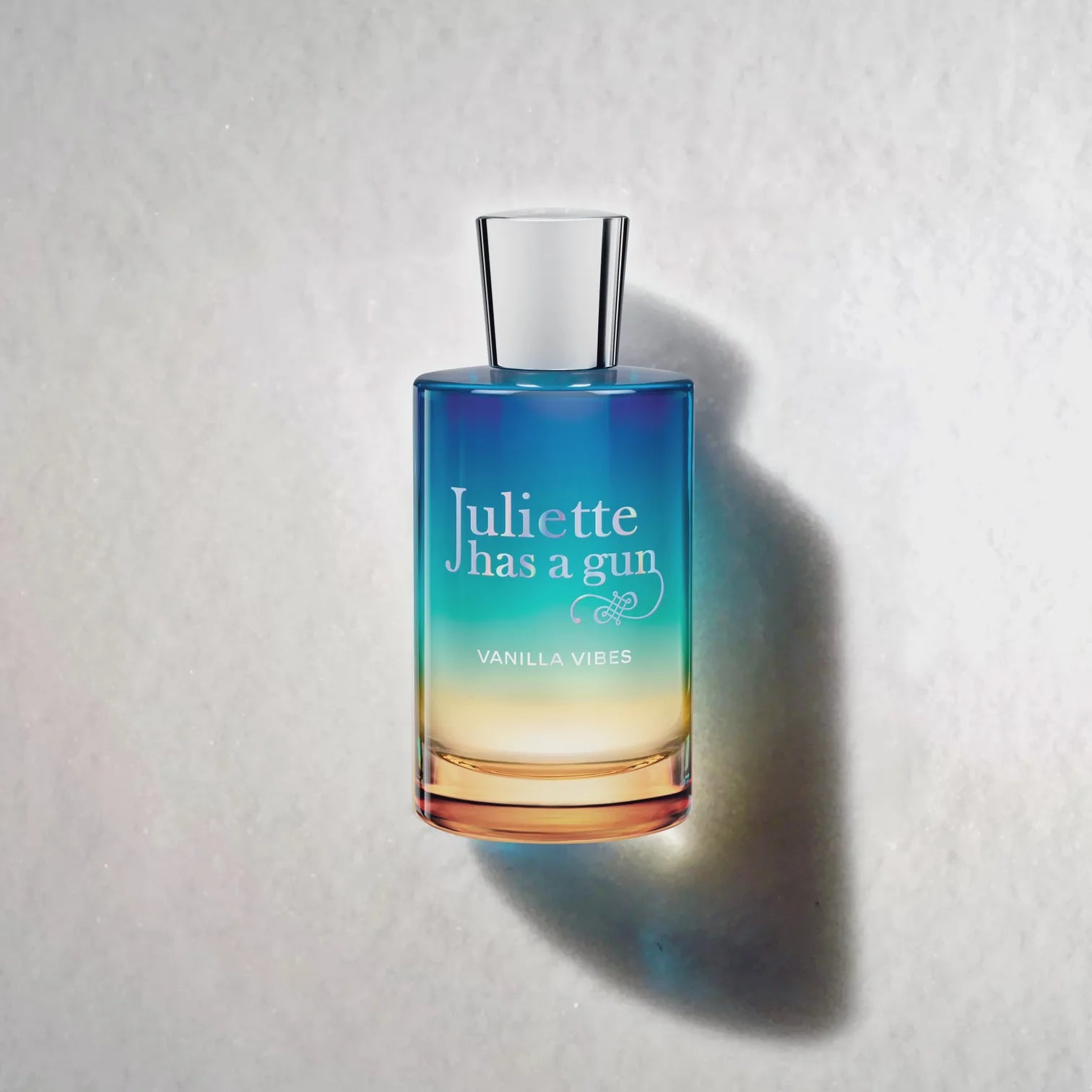 VANILLA VIBES 100 ml van Juliette Has a Gun bij Studio Strick Leuven