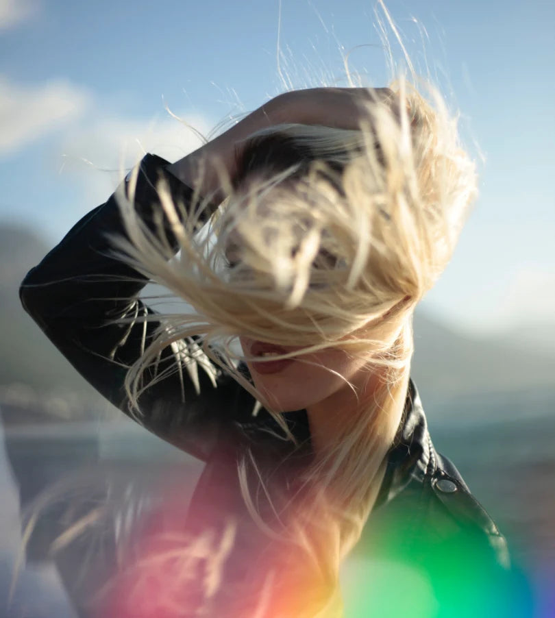 AVANT L'ORAGE  A milky and enveloping fragrance, electrifying and spiritual.