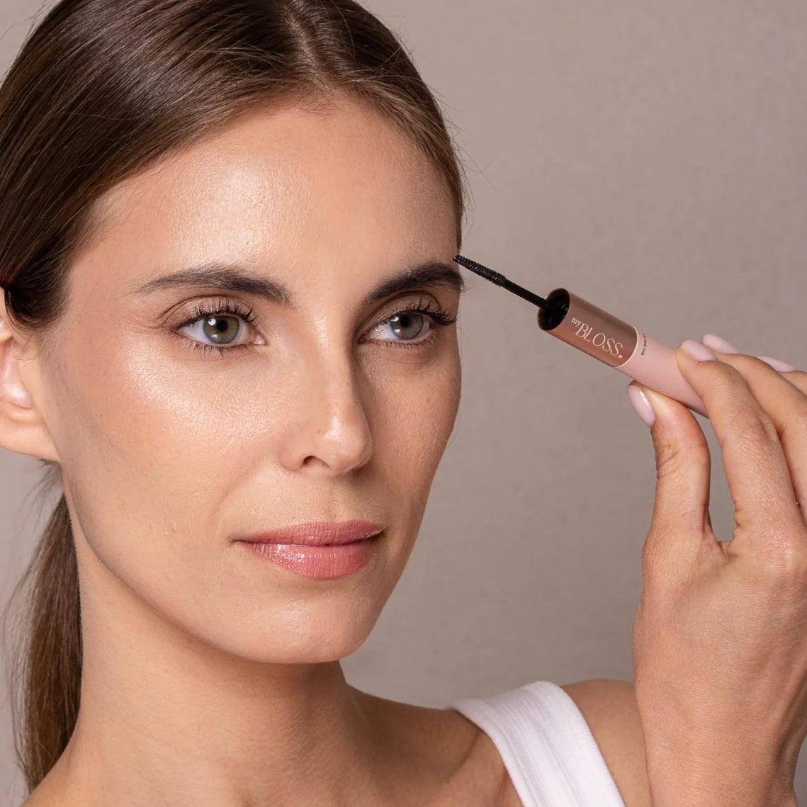 MY BLOSS - VITAMINE BROWGLUE 2-in-1  Browlamination effect