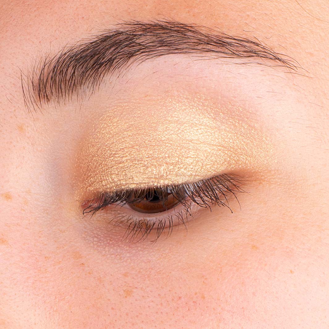 LIQUID EYESHADOW 02 GOLDEN HONEY 2-in-1 oogschaduw & highlighter