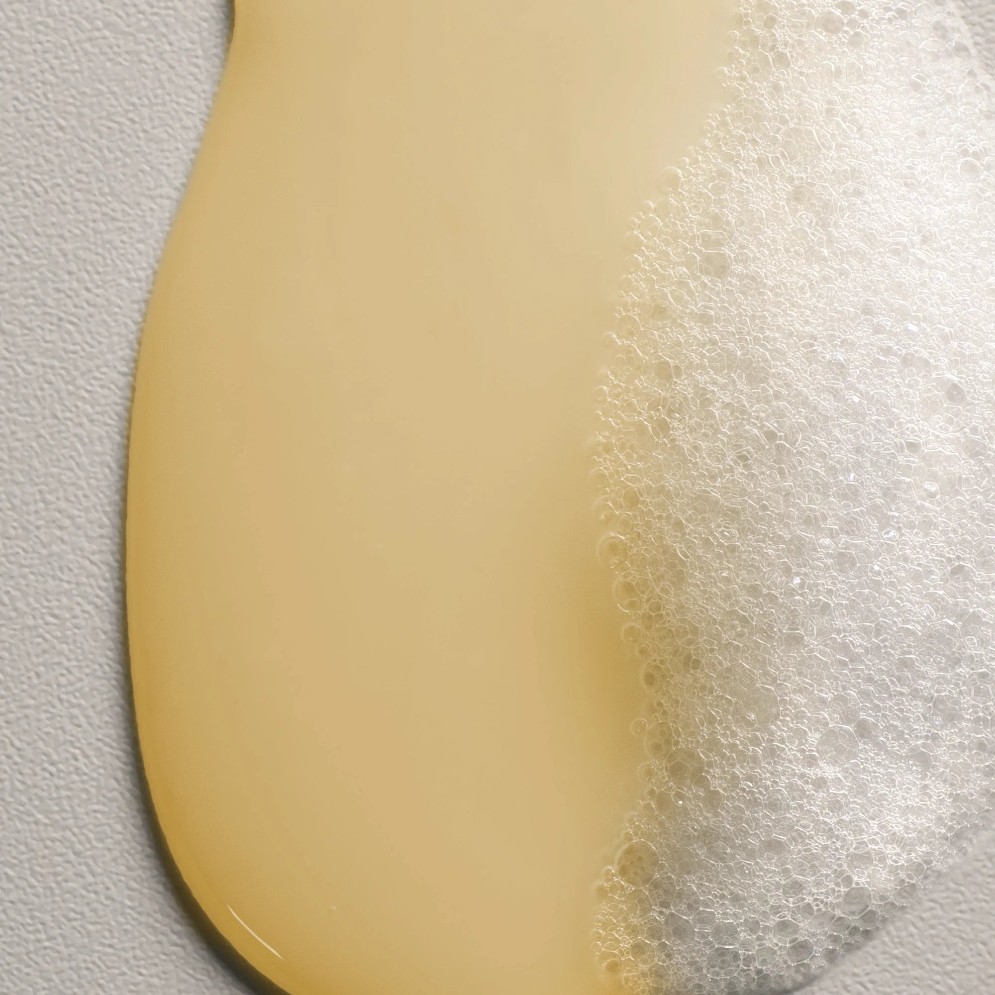 NOUNOU SHAMPOO Voedende shampoo voor beschadigd tot zeer droog haar