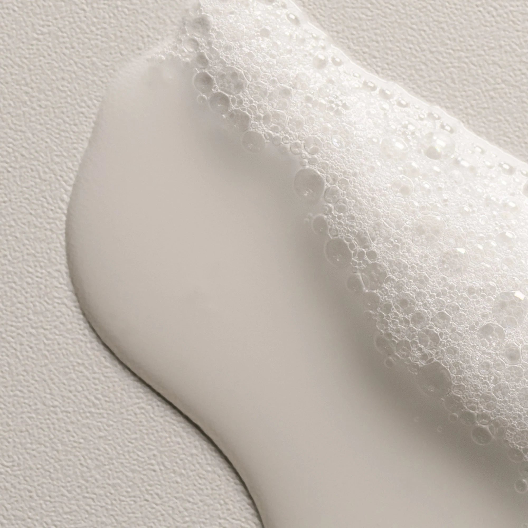 OI SHAMPOO Milde dagelijkse shampoo voor stralend, glanzend, fluweelzacht haar