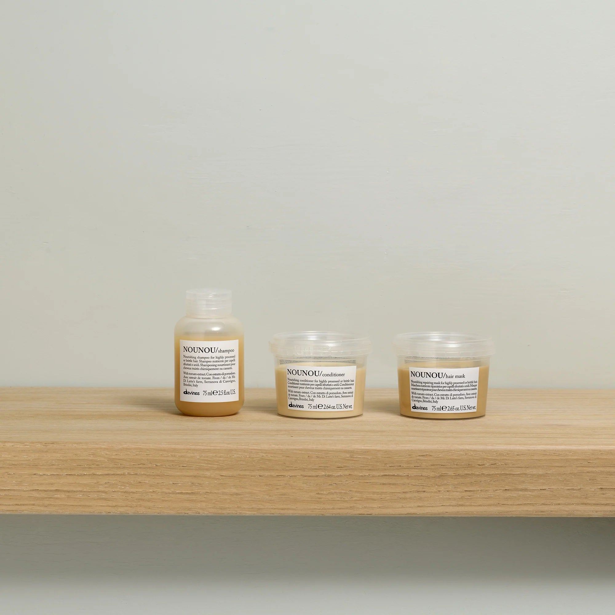 NOUNOU SHAMPOO Voedende shampoo voor beschadigd tot zeer droog haar